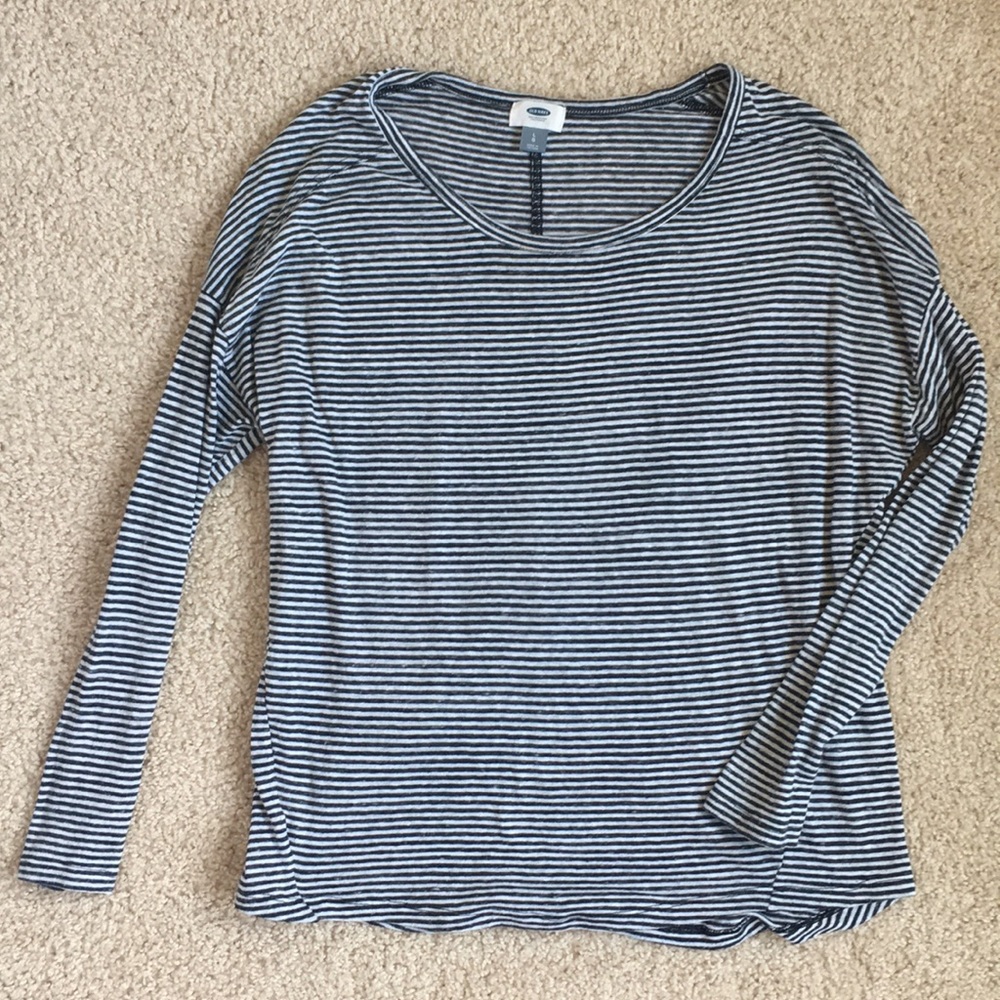 Old Navy black and white striped shirt